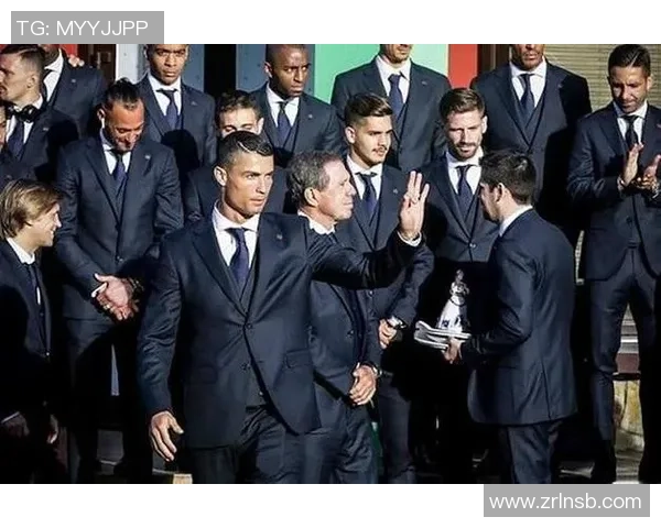 足球明星职业选手收入揭秘：背后的财富与努力之路